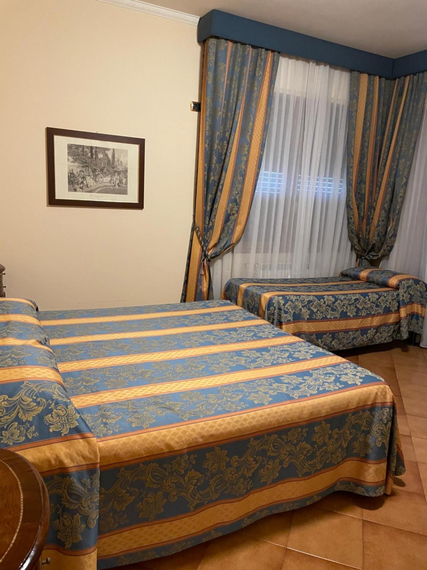 Hotel Mondial Rapallo Pokój zdjęcie